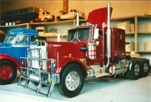 Kenworth W900 Conventional (ohne Schlafkabine)